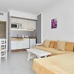 Lägenhetshotell Invisa Casa Luis