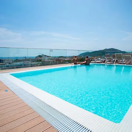 Invisa Aparthotel Casa Luis 4*