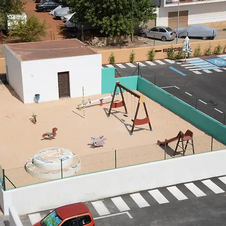 Invisa Aparthotel Casa Luis