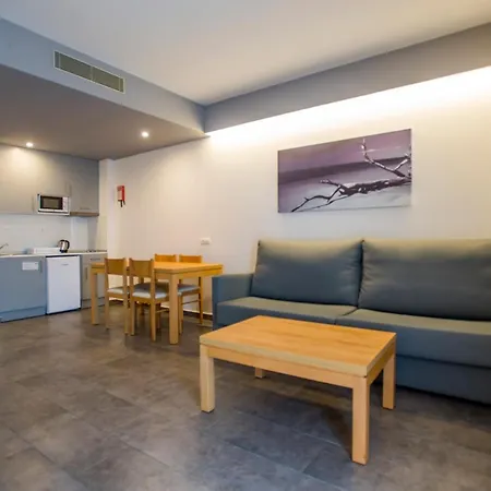Casa Luis Aparthotel
