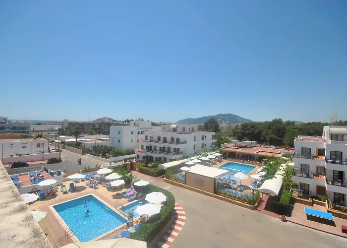 Invisa Casa Luis Apart-hotel 4*