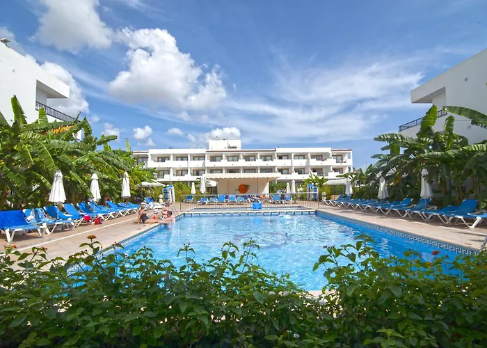 Invisa Casa Luis Apart-hotel 4*