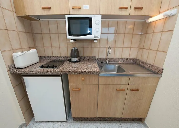 Invisa Casa Luis Apart-hotel 4*