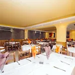 Invisa Casa Luis 4* סנטה אאולריה דס ריו