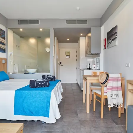 Invisa Casa Luis Ξενοδοχείο με διαμερίσματα 4*