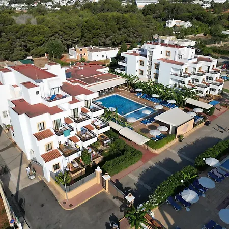 Invisa Casa Luis 公寓式酒店 4*