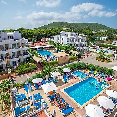 Invisa Casa Luis Aparthotel Santa Eularia des Riu