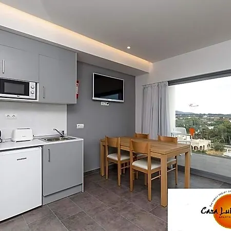 Invisa Casa Luis Ξενοδοχείο με διαμερίσματα 4*