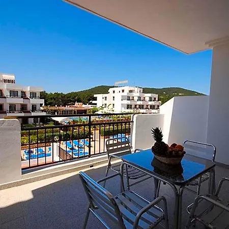 Ξενοδοχείο με διαμερίσματα Invisa Casa Luis