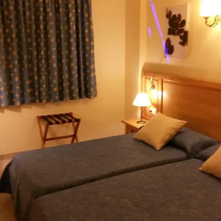 Invisa Aparthotel Casa Luis Santa Eulalia del Río