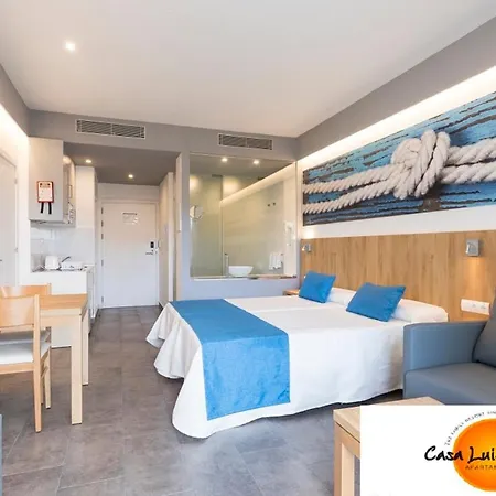 Apartahotel Invisa Aparthotel Casa Luis 4*