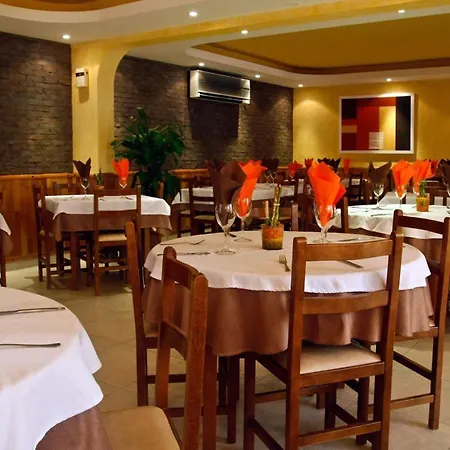 Apartahotel Invisa Aparthotel Casa Luis