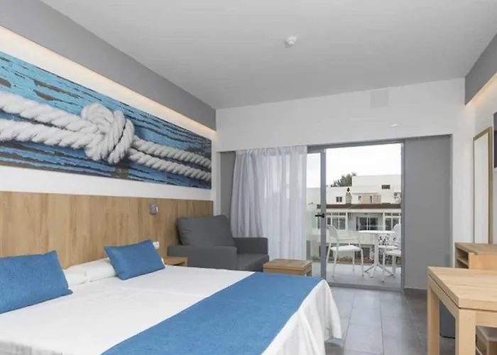 Invisa Casa Luis Santa Eularia des Riu