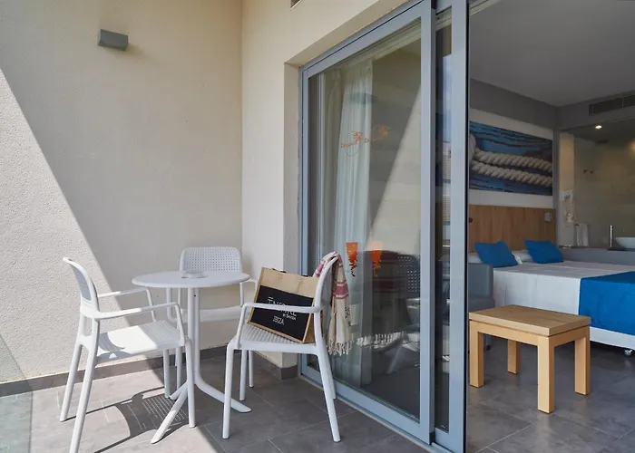 Invisa Casa Luis 4* Santa Eularia des Riu