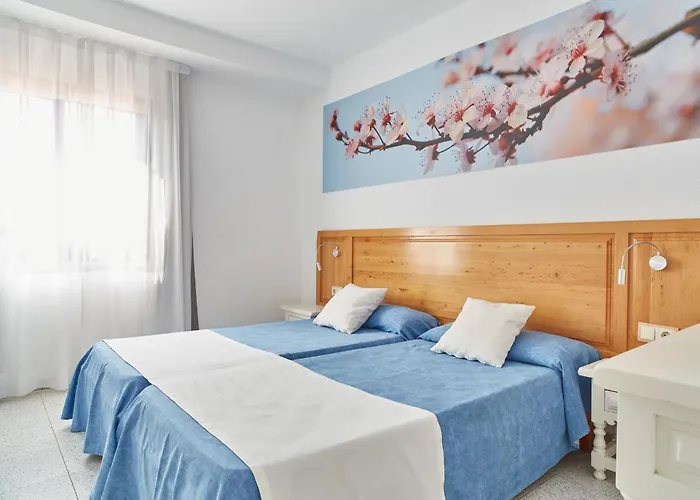 Invisa Casa Luis Santa Eularia des Riu