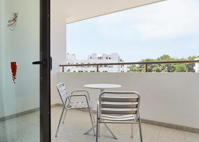 Invisa Casa Luis Aparthotel